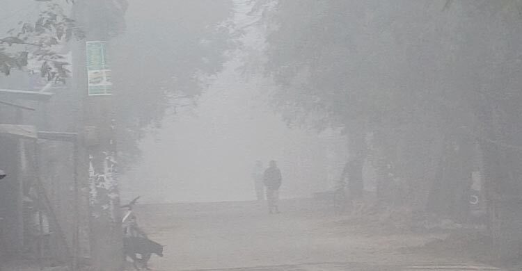 দিনাজপুরে কমেনি শীতের তীব্রতা, তাপমাত্রা ১১.৬ ডিগ্রি