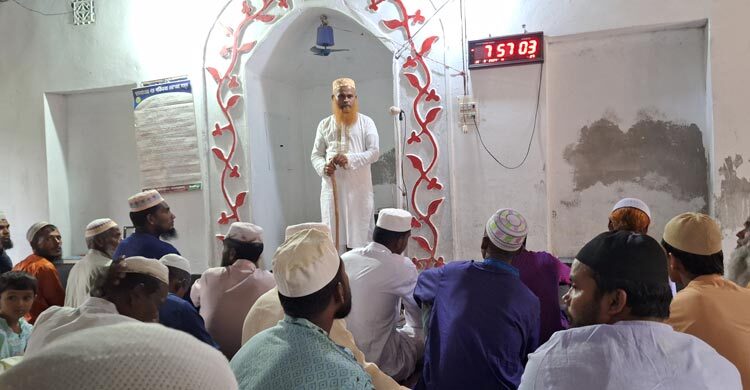 দিনাজপুরের ২০ গ্রামে ঈদ উদযাপন