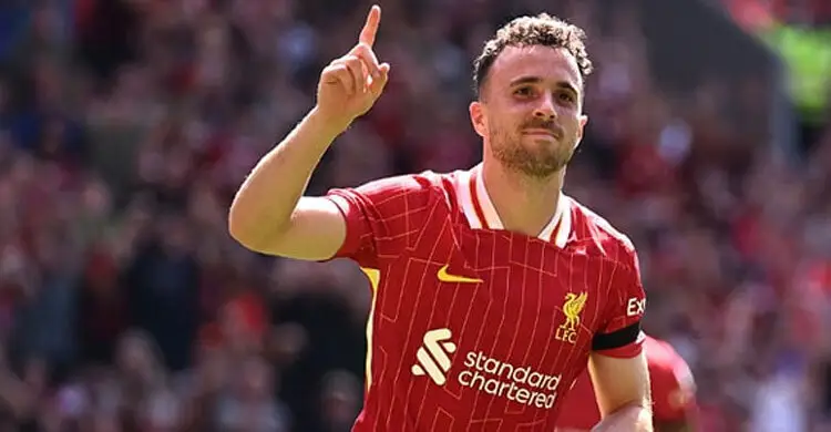 Liverpool forward Jota dies in car crash