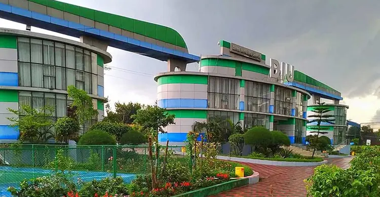 দুবাই ক্যাম্পাস খোলার অনুমতি পাচ্ছে ড্যাফোডিল ইউনিভার্সিটি