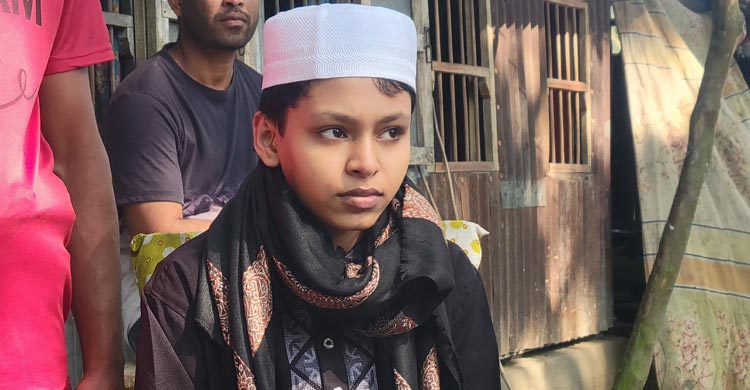 মেয়ে থেকে হঠাৎ ছেলে, পরিবারে আনন্দ-এলাকায় বিস্ময়