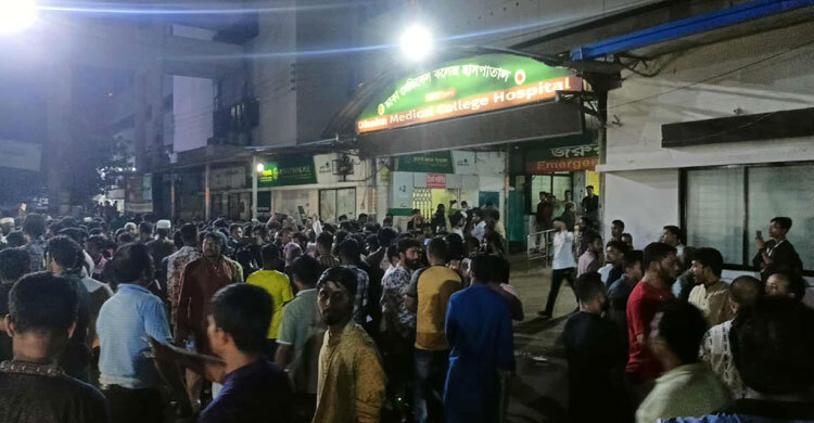 নুরকে হাসপাতালে দেখতে এসে অবরুদ্ধ উপদেষ্টা আসিফ নজরুল