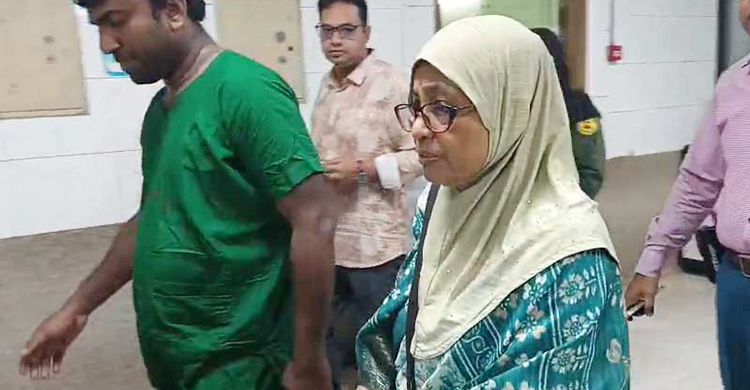 ভূমিকম্পে আহতদের সর্বোচ্চ চিকিৎসার নির্দেশ স্বাস্থ্য উপদেষ্টার