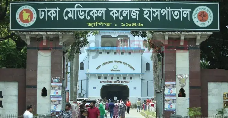 কেরানীগঞ্জে মোটরসাইকেল থেকে ছিটকে পড়ে কিশোর নিহত