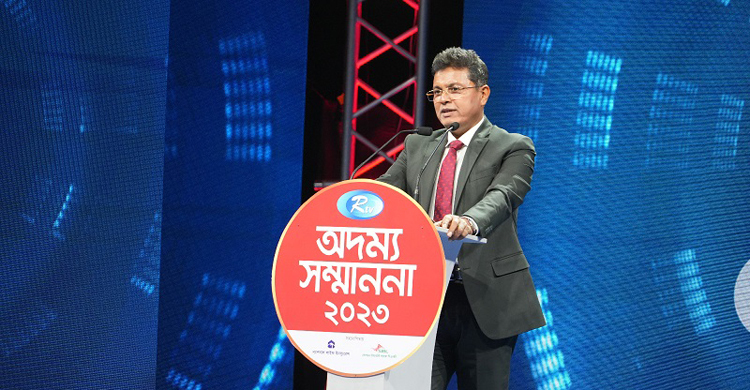 প্রতিবন্ধীদের সঙ্গে নিয়ে এগিয়ে যেতে চাই: ডিএমপি কমিশনার