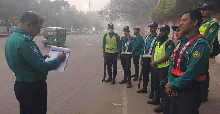 ঢাকায় সাঁড়াশি অভিযানে ২৪ ঘণ্টায় গ্রেফতার ১৫৫