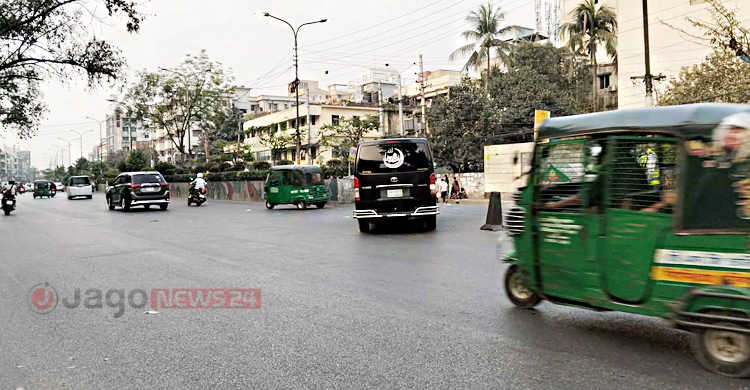 ঢাকার সড়কে গতি ফিরিয়েছে ৭০ ইন্টারসেকশন