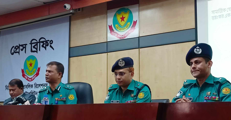 বিএনপির মিছিলে ওয়ারেন্টভুক্ত আসামি এলেই গ্রেফতার: ডিএমপি