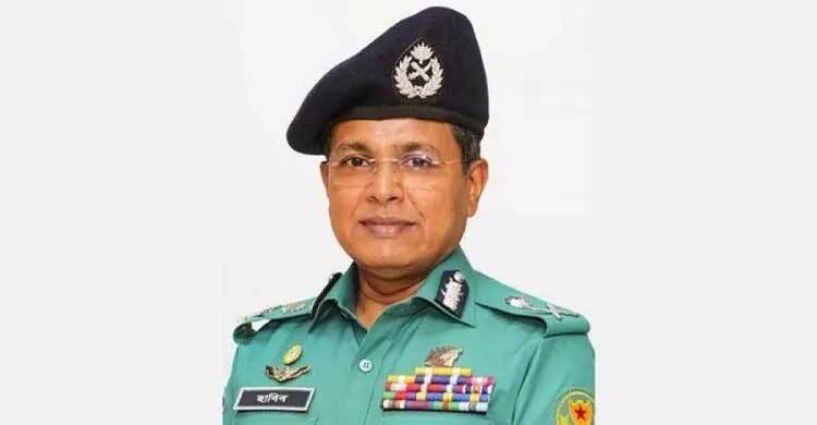 কার্নিশে ঝুলে থাকা তরুণকে গুলি: ডিএমপির সাবেক কমিশনারসহ ৫ জনের রায় আজ