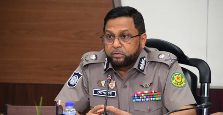 অতিরিক্ত ভাড়া আদায়ের অভিযোগ পেলেই ব্যবস্থা: ডিএমপি কমিশনার