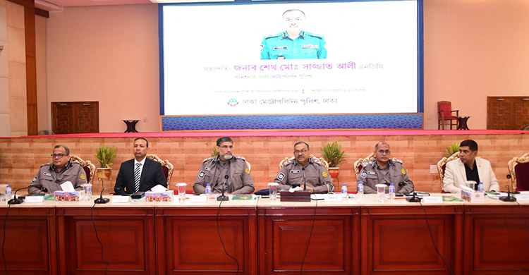 দল-মতের ঊর্ধ্বে থেকে ত্রুটিবিহীন নির্বাচন উপহার দিতে হবে