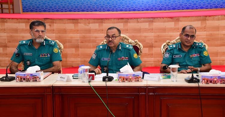 নির্বাচনে ‘দল বা ব্যক্তির’ প্রতি দুর্বলতা প্রদর্শন করা যাবে না