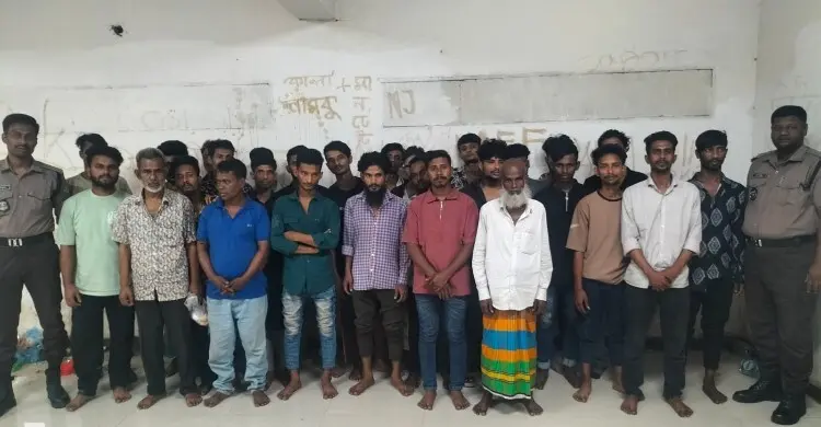 তেজগাঁওয়ে বিশেষ অভিযানে গ্রেফতার ৫৬