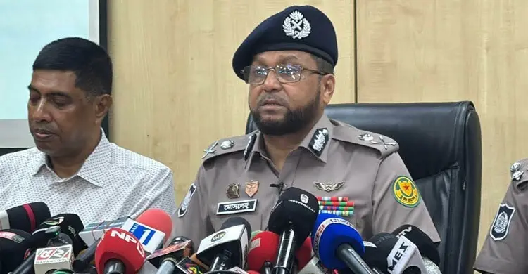 ঢাকায় মব কালচারকে প্রশ্রয় দেওয়া হবে না: ডিএমপি কমিশনার