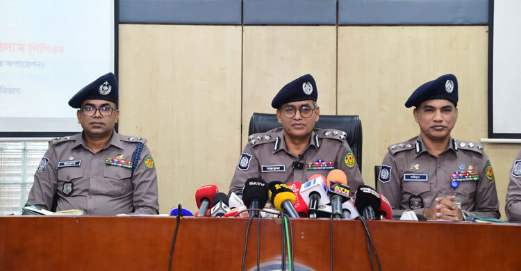 প্রথম আলো-ডেইলি স্টারে হামলা: গ্রেফতার ১৭, ফুটেজে শনাক্ত ৩১