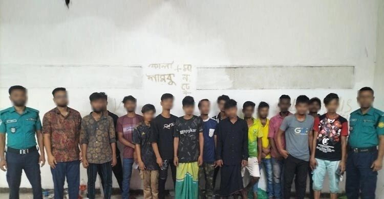 মোহাম্মদপুরে বিশেষ অভিযানে গ্রেফতার ১৬