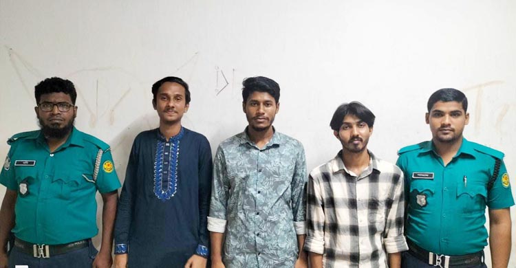 রাজধানীর মোহাম্মদপুর থানাধীন বিভিন্ন এলাকায় বিশেষ অভিযান পরিচালনা করে ২২ জনকে গ্রেফতার করেছে ডিএমপির মোহাম্মদপুর থানা পুলিশ