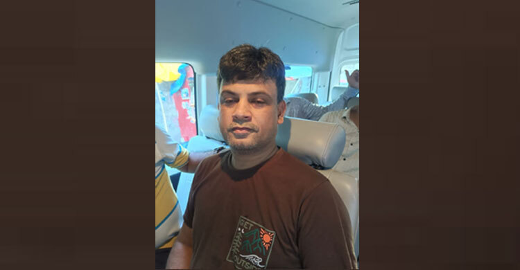 রাজধানীতে মহানগর আওয়ামী লীগের সাবেক নেতা গ্রেফতার