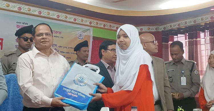 সরকারি চাকরিতে ডোপ টেস্ট বাধ্যতামূলক, প্রস্তাব মন্ত্রণালয়ে