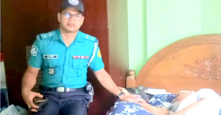 এসআই নূরনবীর তাৎক্ষণিক উদ্যোগে জীবন রক্ষা পেলো চিকিৎসকের