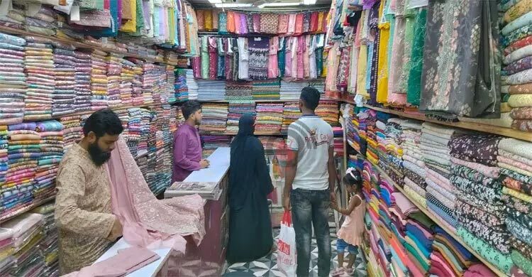 বৃহস্পতিবার সব দোকান ও বিপণিবিতান খোলা