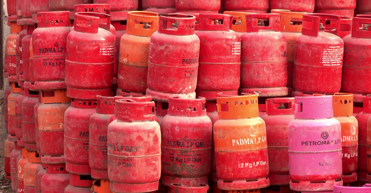 এলপিজির সংকট সৃষ্টিকারীদের বিরুদ্ধে ব্যবস্থা নেওয়ার