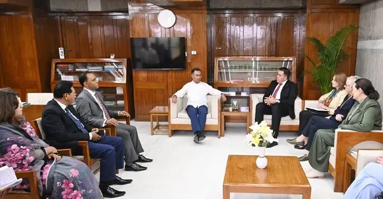 প্রধানমন্ত্রীর সঙ্গে অস্ট্রেলিয়ার পার্লামেন্ট প্রতিনিধিদলের সাক্ষাৎ