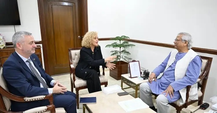 ইইউ’র সঙ্গে দ্রুত এফটিএ আলোচনা শুরুর আহ্বান প্রধান উপদেষ্টার