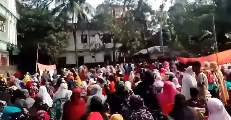 লক্ষ্মীপুরে জামায়াত প্রার্থীর পক্ষে সমাবেশ করায় জ'রি'মা'না