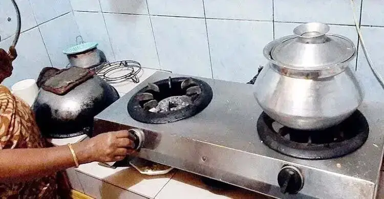 অবৈধ সংযোগে ‘সিস্টেম লস’, ভারসাম্যহীন তিতাস