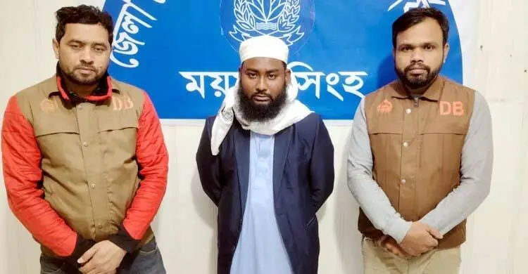 ময়মনসিংহে দিপু হত্যায় নেতৃত্ব দেওয়া ইমাম গ্রেফতার