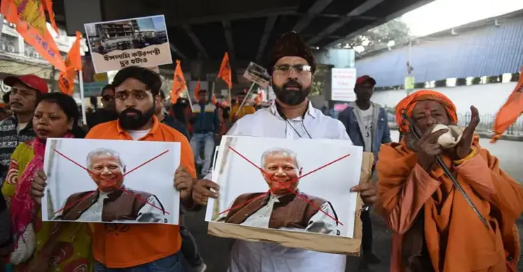 সহিংস বিক্ষোভে তীব্র হচ্ছে ভারত-বাংলাদেশ সম্পর্কের সংকট