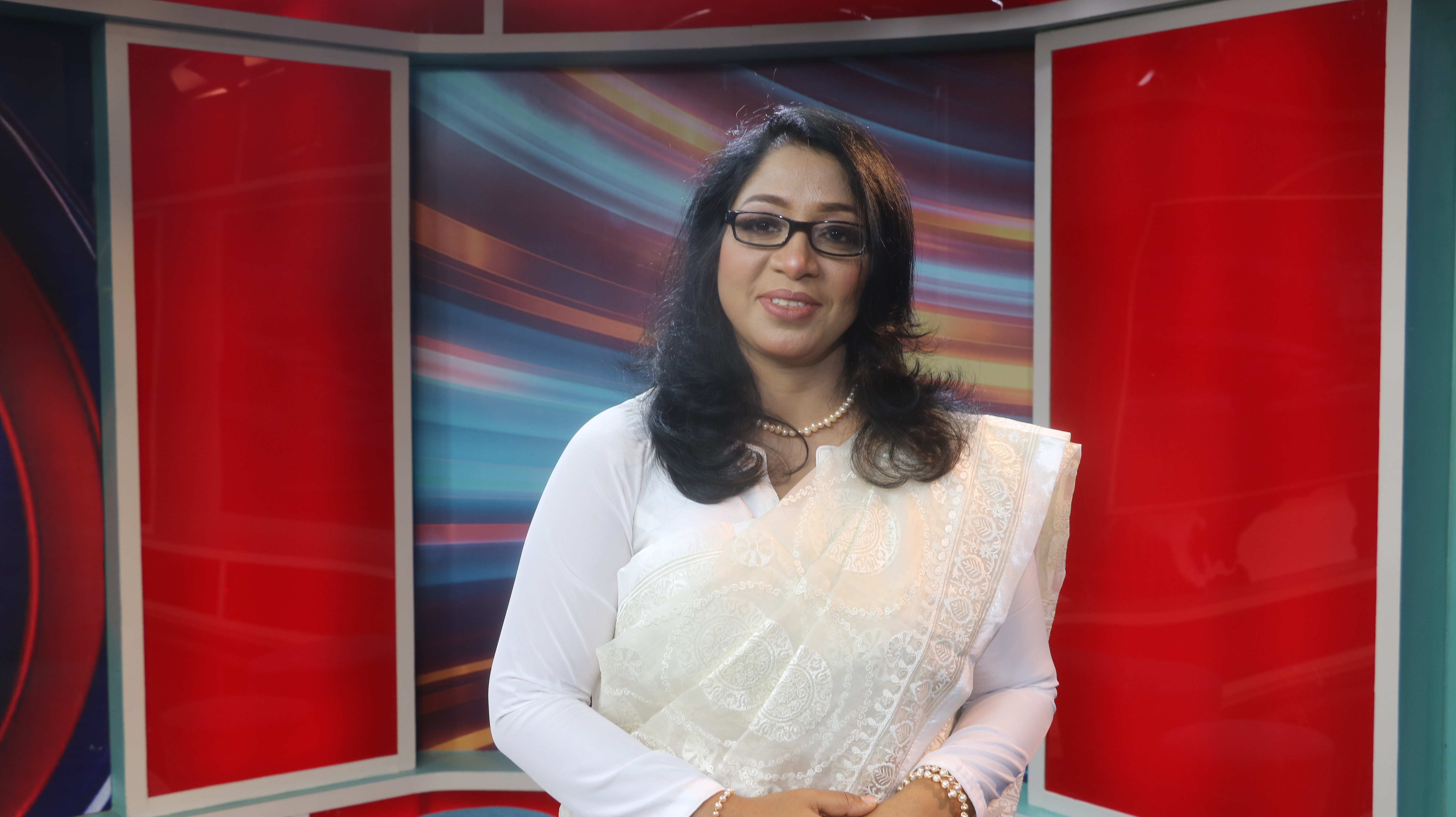 কুর্মিটোলা জেনারেল হাসপাতালের গাইনি, স্ত্রী ও প্রসূতি রোগ এবং গাইনি ক্যানসার বিশেষজ্ঞ ডা. রুখসানা পারভীন