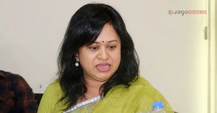 জমা পানি ফেলে দিলেই হবে না, পাত্র ঘষে পরিষ্কারও করতে হবে: ডা. আয়েশা