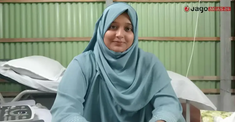 ঝোপঝাড়ে, নৌকায়—পথেই হয়ে যায় প্রসব