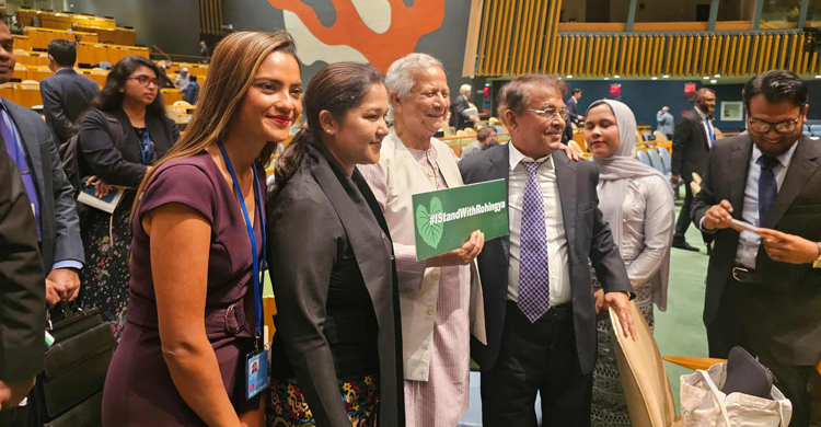 বিশ্ব সম্প্রদায় রোহিঙ্গাদের ফেরাতে আর অপেক্ষা করাতে পারে না