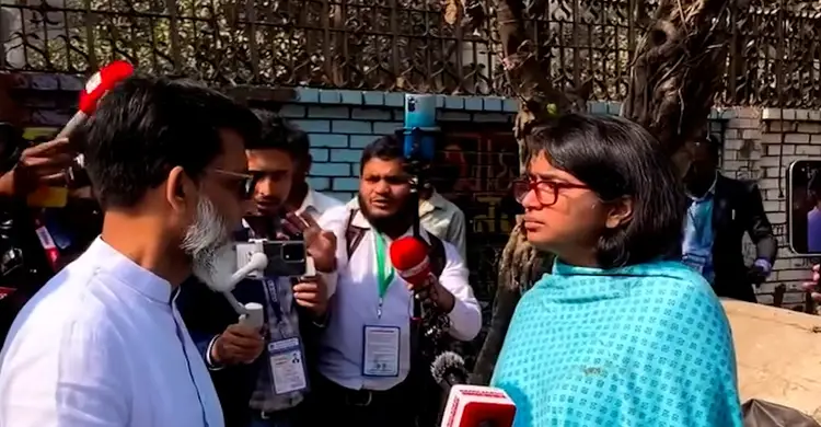 গাড়ি থামিয়ে তাসনিম জারার খোঁজ নিলেন হাবিবুর রশিদ হাবিব