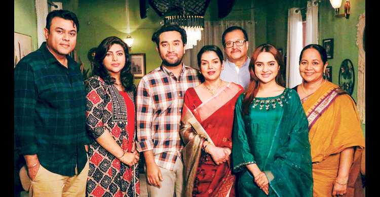 জোভান-কেয়ার ‘হ্যাপি ডিভোর্স’