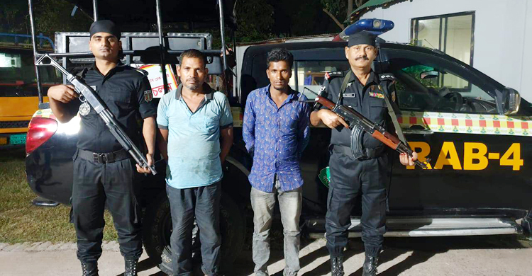 আশুলিয়ায় মাদকসহ তিন কারবারি গ্রেফতার