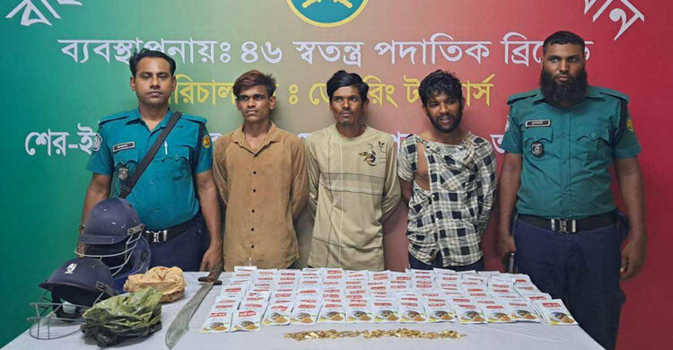 মোহাম্মদপুরে সেনা-পুলিশের যৌথ অভিযান, মাদক-বিস্ফোরকসহ আটক ৩