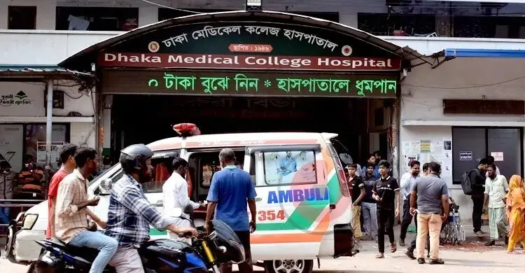 রাজধানীতে ছাদ থেকে পড়ে কিশোর নিহত