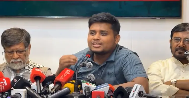 জুলাইকে কাজে লাগিয়ে এমপি হয়েছি, কী লাভ হয়েছে?,  প্রশ্ন হাসনাতের