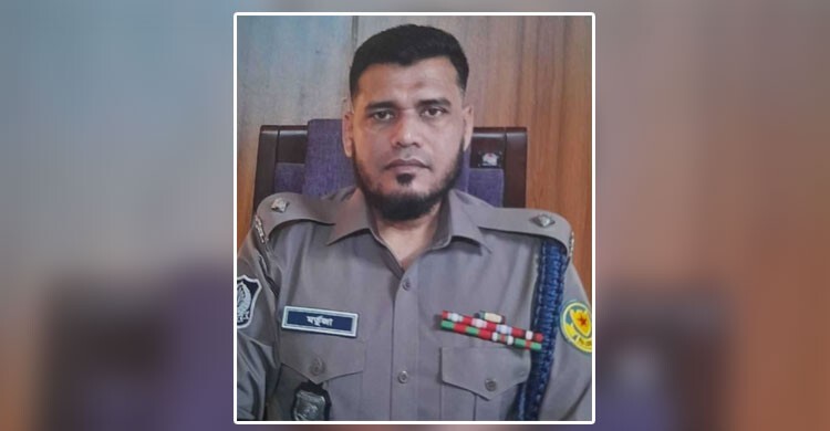 নবীন ফ্যাশনের শোরুম বন্ধের ঘটনায় হাতিরঝিল থানার ওসি ‘ক্লোজড’