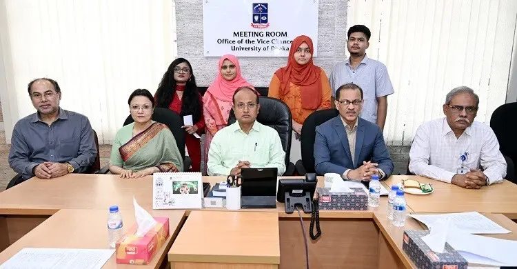 ঢাবির অ্যাকাউন্টিং ৭৯ ও অধ্যাপক নাজমা বেগম ট্রাস্টের বৃত্তি প্রদান