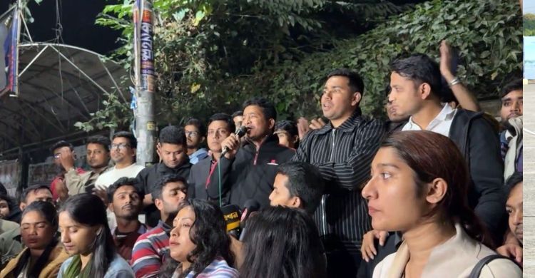 নির্বাচনের তফসিলকে স্বাগত জানিয়ে ঢাবিতে ছাত্রদলের মিছিল