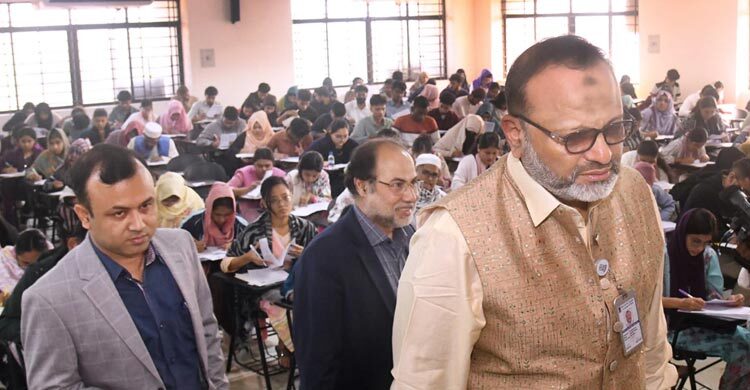 ঢাবির কলা, আইন ও সামাজিক বিজ্ঞান ইউনিটের ভর্তি পরীক্ষা অনুষ্ঠিত