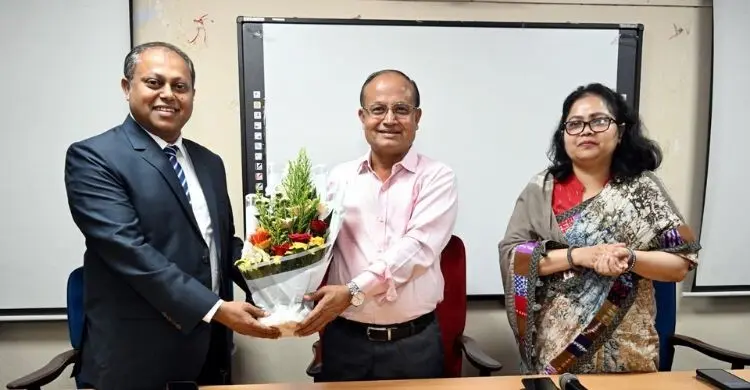 ঢাবির নতুন উপ-উপাচার্য আবদুস সালামের যোগদান