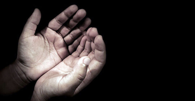 হাত তুলে মোনাজাত করার বিধান