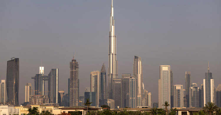 গোল্ডেন ভিসাধারীদের জন্য নতুন ৪ সুবিধা ঘোষণা করলো আমিরাত