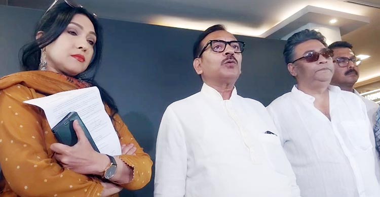 পশ্চিমবঙ্গের সব প্রেক্ষাগৃহে বাংলা সিনেমা প্রদর্শন বাধ্যতামূলক